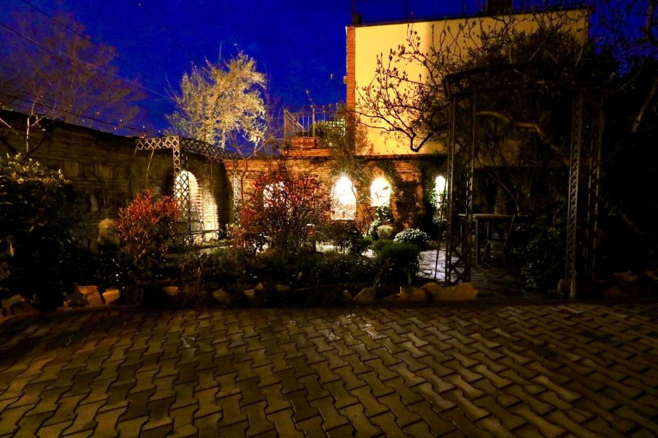 Artists Residence In Тбилиси Екстериор снимка