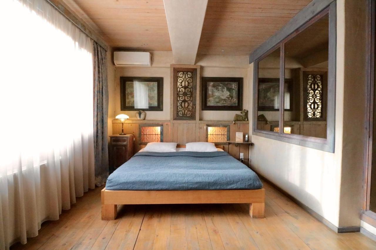 Artists Residence In Тбилиси Екстериор снимка